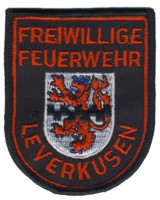 Abzeichen Freiwillige Feuerwehr Leverkusen in rot