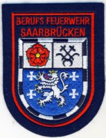 Abzeichen Berufsfeuerwehr Saarbrcken in rot