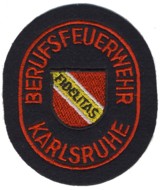 Abzeichen Berufsfeuerwehr Karlsruhe in rot