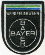 Abzeichen Werkfeuerwehr Bayer in silber